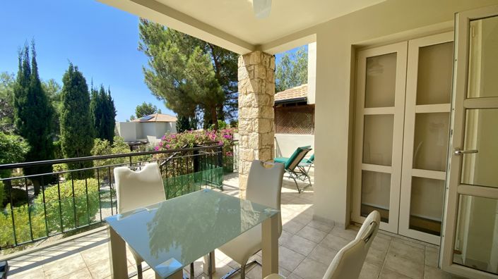 Image No.9-2 Bed Villa for sale