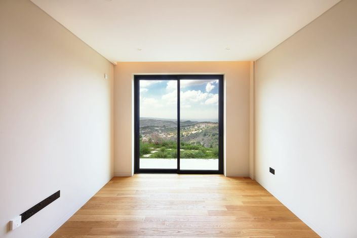 Image No.8-3 Bed Villa for sale