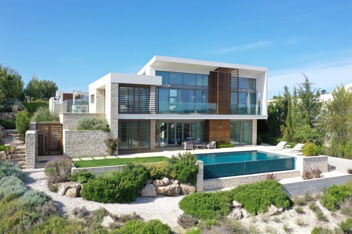 Image No.1-3 Bed Villa for sale