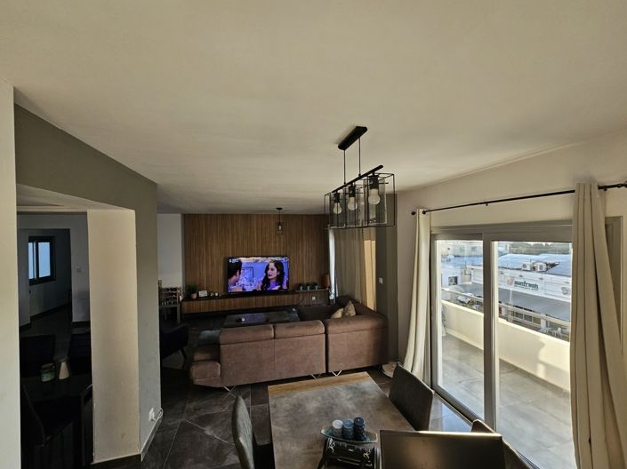 Image No.6-3 Bed Apartment for sale