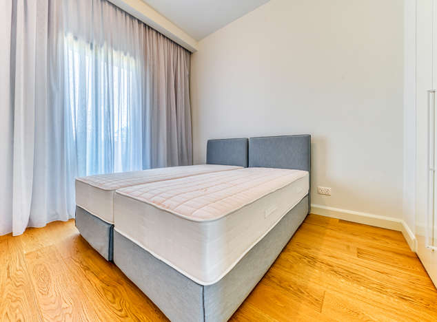 Image No.17-4 Bed House for sale