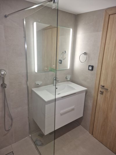 Image No.9-1 Bed House for sale