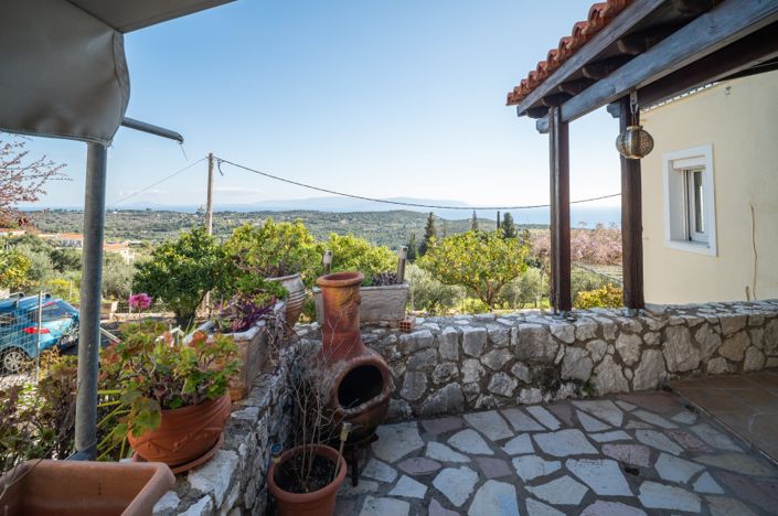 Image No.2-6 Bed House for sale