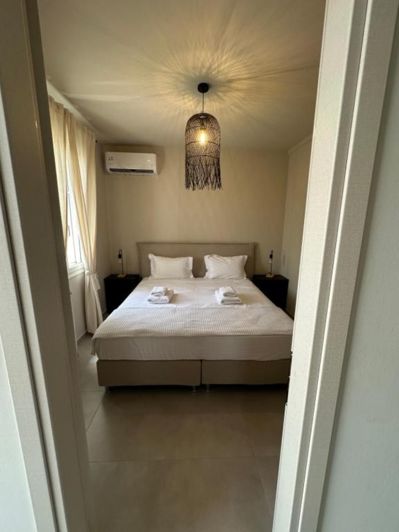 Image No.12-2 Bed Villa for sale