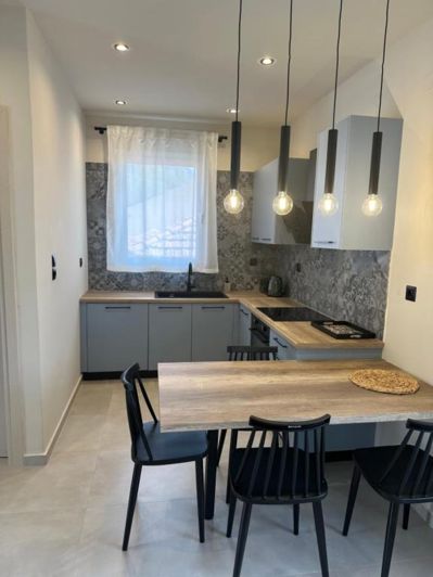 Image No.5-2 Bed Villa for sale