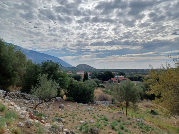 Image No.8-3 Bed House for sale