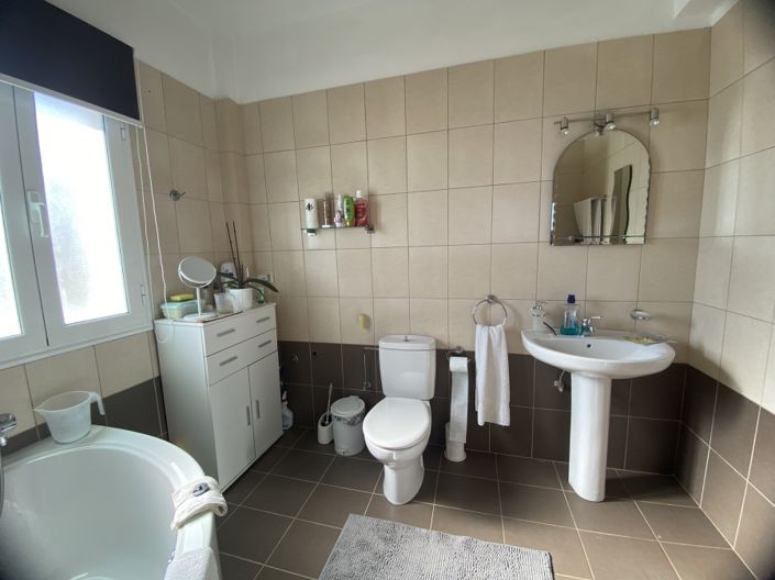 Image No.16-3 Bed Villa for sale