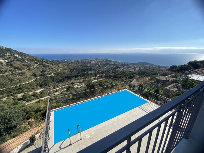 Image No.3-3 Bed Villa for sale