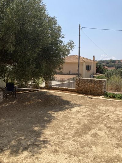 Image No.13-6 Bed House for sale