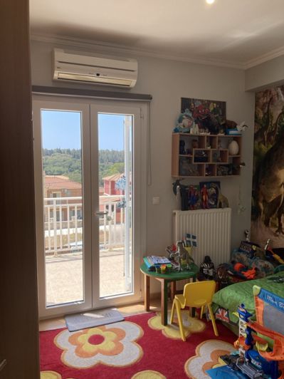 Image No.16-6 Bed House for sale