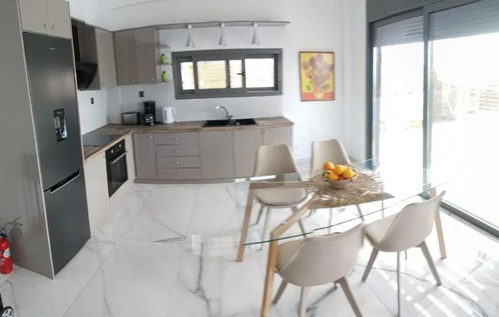 Image No.8-3 Bed Villa for sale