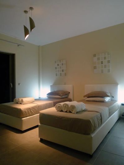 Image No.19-2 Bed Villa for sale