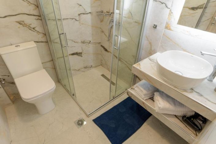 Image No.19-4 Bed Villa for sale