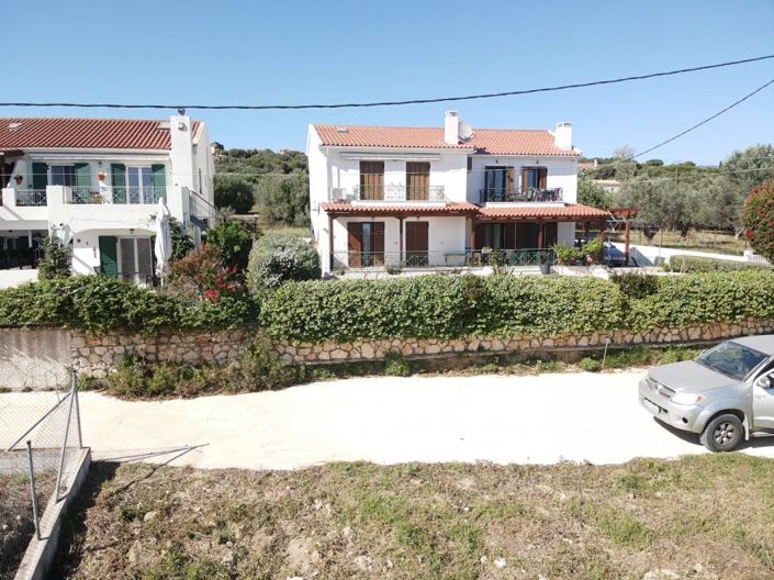 Image No.12-3 Bed Villa for sale