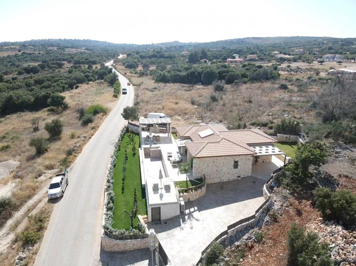 Image No.3-2 Bed Villa for sale