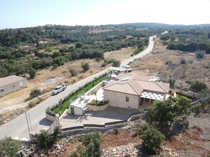 Image No.4-2 Bed Villa for sale