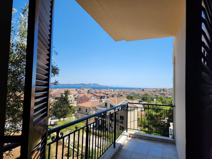 Image No.2-7 Bed House for sale