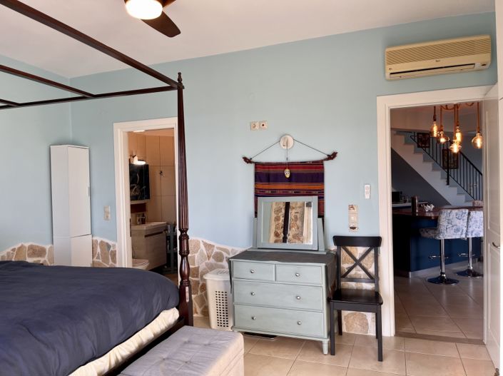 Image No.19-3 Bed Villa for sale