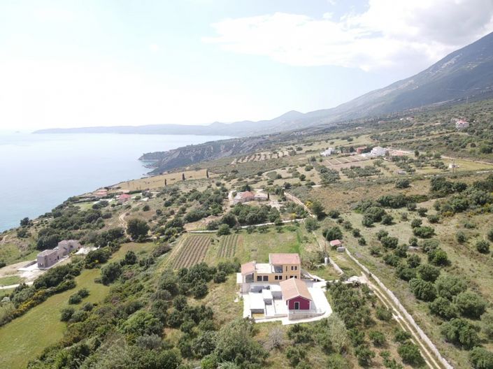 Image No.11-2 Bed House for sale