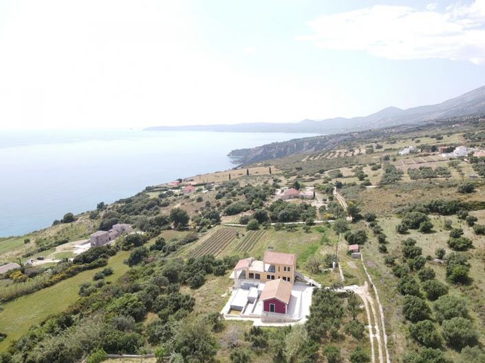 Image No.12-2 Bed House for sale