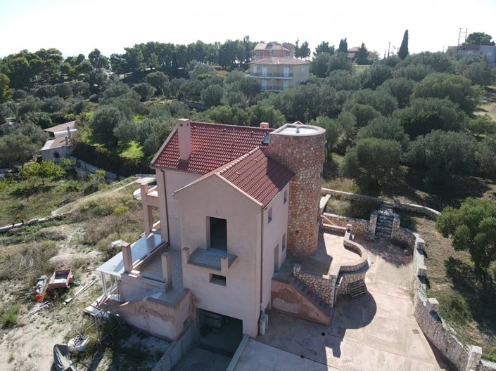 Image No.1-3 Bed Villa for sale