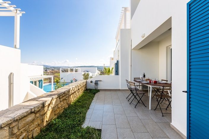 Image No.14-3 Bed House for sale