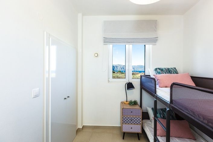 Image No.8-3 Bed House for sale