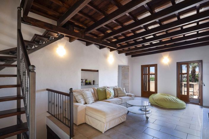 Image No.9-4 Bed House for sale