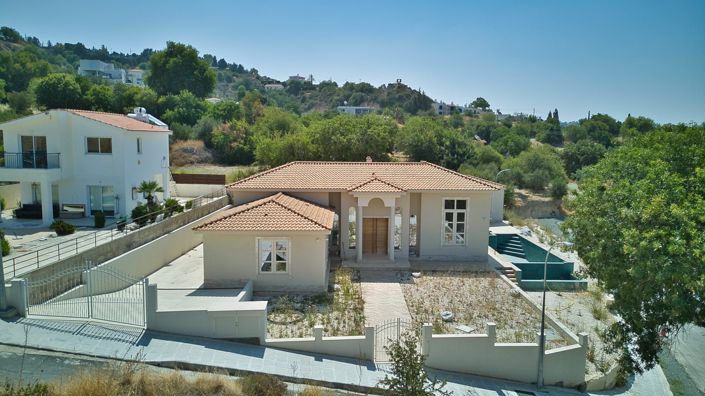 Image No.4-3 Bed House for sale