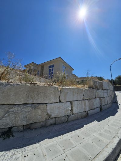 Image No.44-3 Bed House for sale