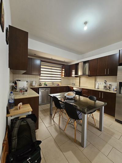 Image No.17-3 Bed House for sale