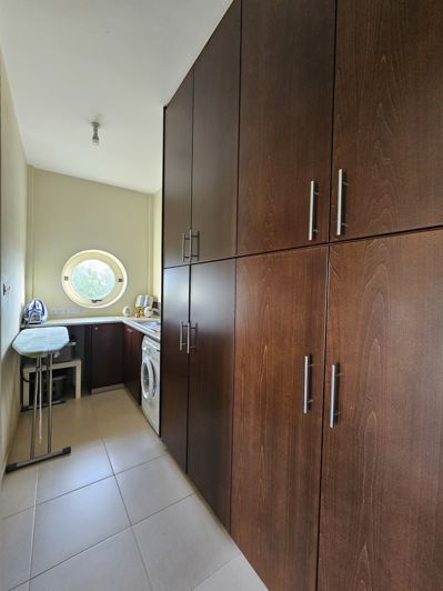 Image No.25-3 Bed House for sale