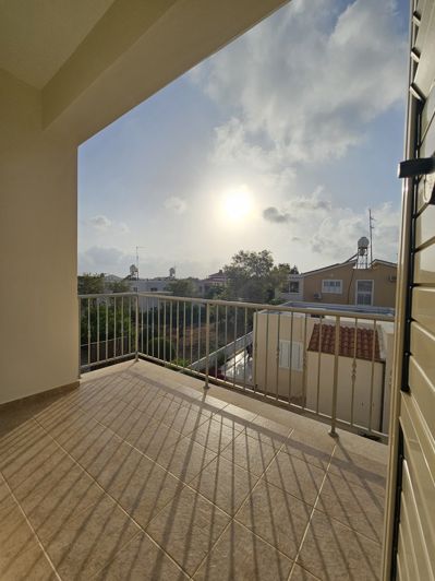 Image No.37-3 Bed House for sale