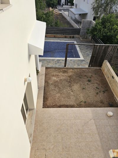 Image No.41-3 Bed House for sale