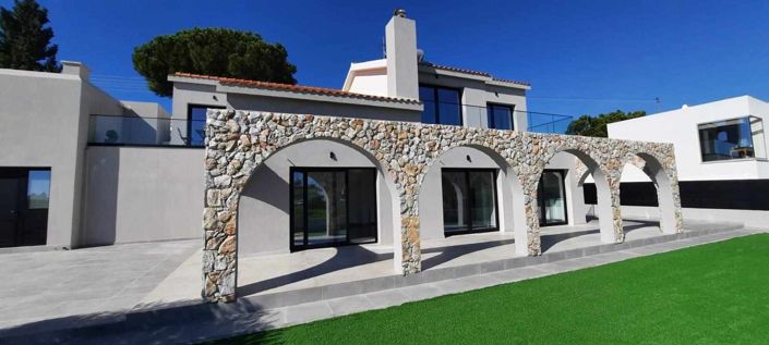 Image No.1-3 Bed Villa for sale