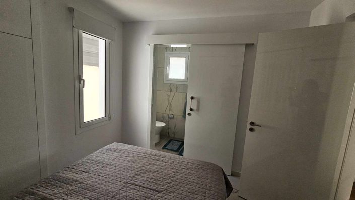 Image No.16-3 Bed House for sale