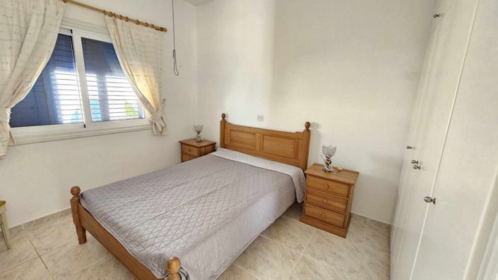 Image No.21-3 Bed House for sale