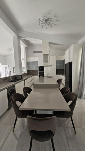 Image No.13-4 Bed House for sale