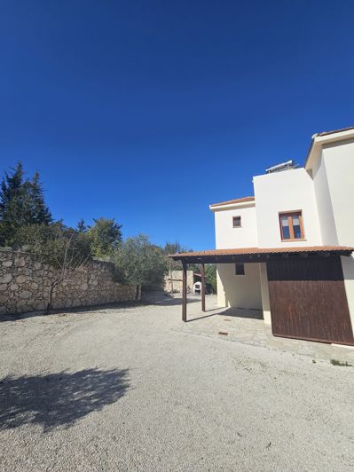 Image No.29-3 Bed Villa for sale