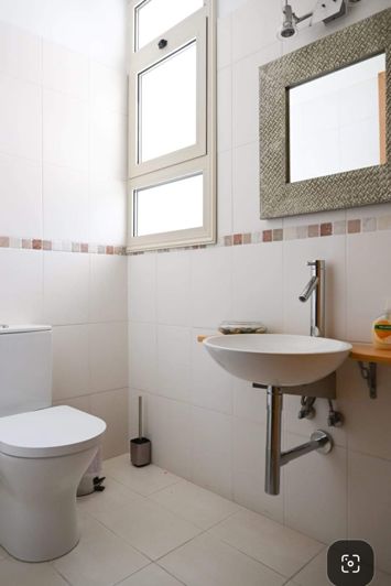 Image No.32-5 Bed House for sale