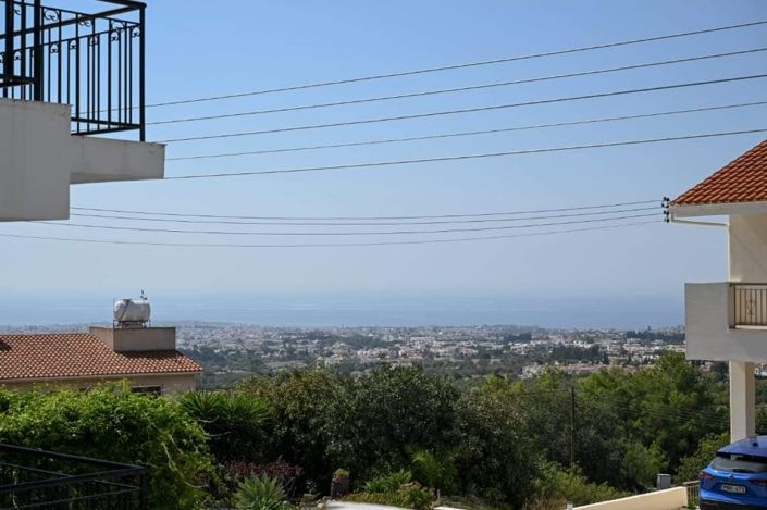 Image No.34-5 Bed House for sale