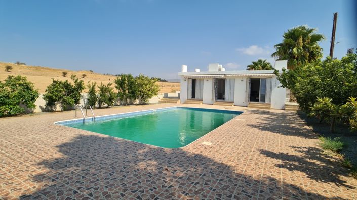 Image No.1-2 Bed House for sale