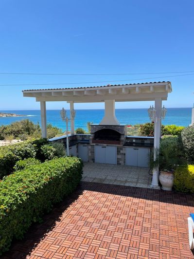 Image No.2-4 Bed House for sale