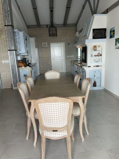 Image No.26-4 Bed House for sale