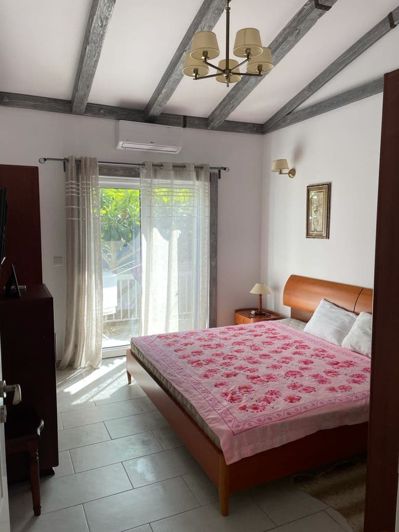 Image No.32-4 Bed House for sale