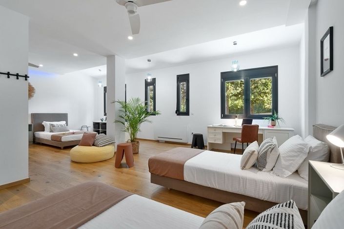 Image No.10-5 Bed Villa for sale