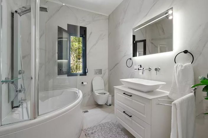 Image No.14-5 Bed Villa for sale