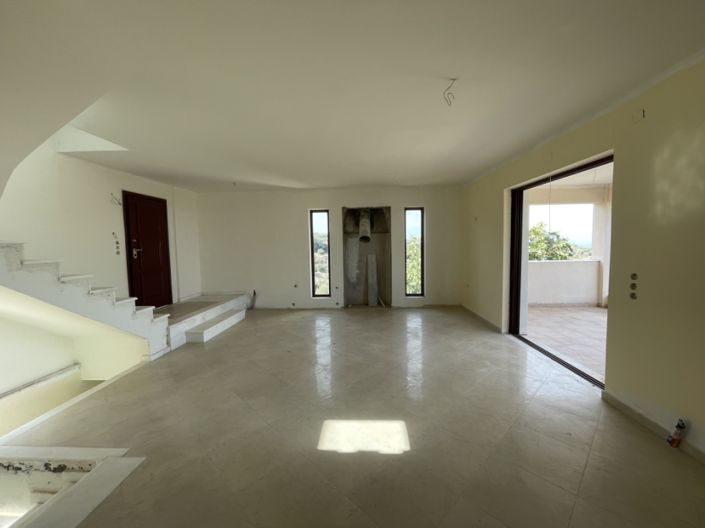 Image No.5-4 Bed Villa for sale