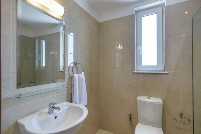 Image No.12-3 Bed Villa for sale