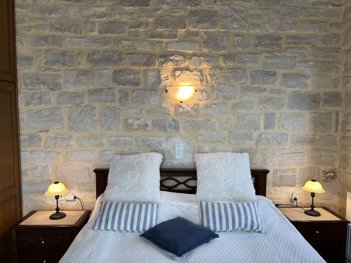 Image No.12-3 Bed House for sale